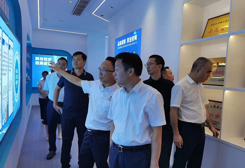 省政協農業農村委領導與邵陽市政協相關領導走訪邵陽紅出貨倉天香生物產業園