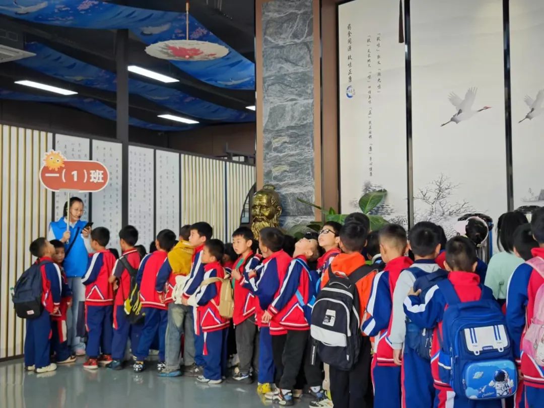 雙清區(qū)“愛心護航，助夢成長”